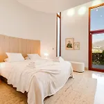 Daire Extraordinary 7 Bdrm W Pool, Gym, Cinema *